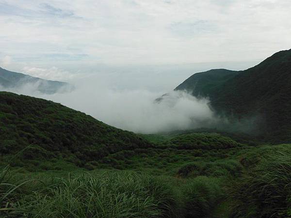 守硫營遺址.魚路古道.小觀音山主峰基石 009.JPG