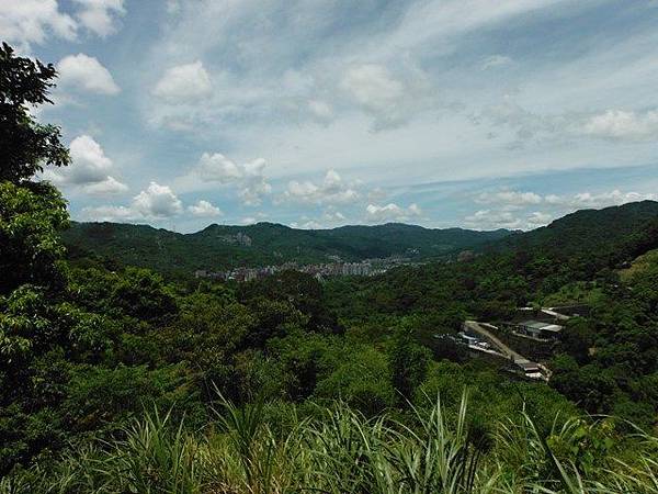 炮子崙古道.炮子崙瀑布.阿芳芋圓.萬吉臭豆腐.深坑橋碑 030