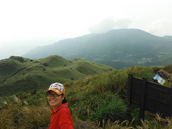 七星山.恐龍接吻石.凱達格蘭山.七星山南峰 043