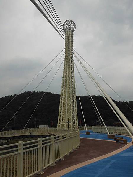 幾米月亮公車.五堵星光橋.五堵獅頭山 062