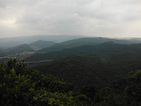 幾米月亮公車.五堵星光橋.五堵獅頭山 087