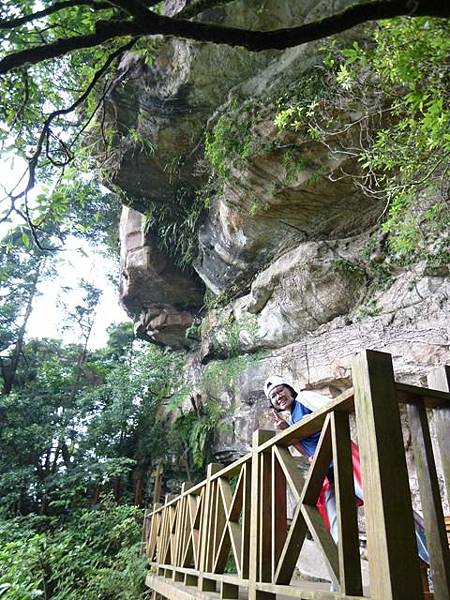 新店獅仔頭山.十分瀑布.濕分老街 033