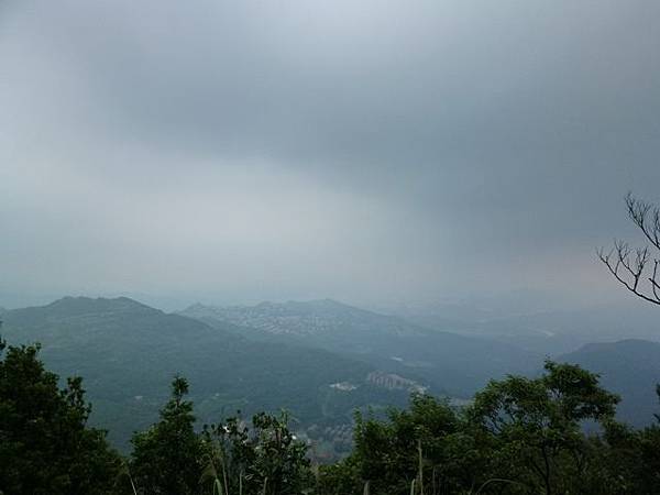 新店獅仔頭山.十分瀑布.濕分老街 061