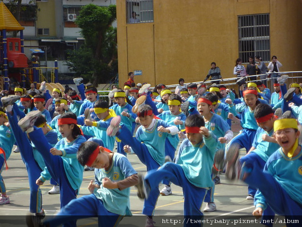 2010新和運動會 171.JPG