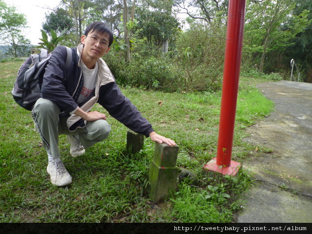 銅鑼燒.錦峰山.臥龍山.七堵臭粿仔.鐵路公園 057.JPG