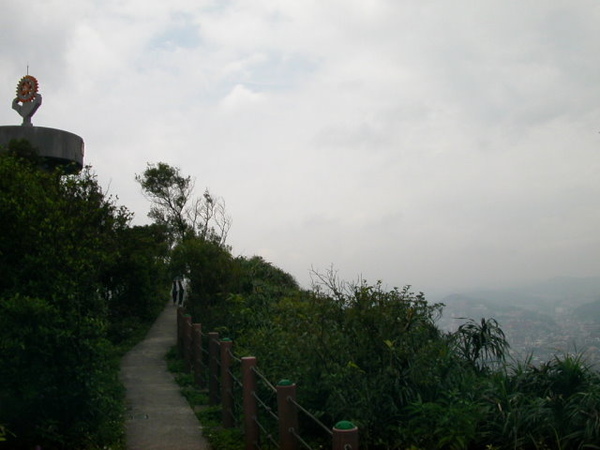 基隆紅淡山.中正公園 240.JPG