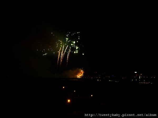 中華名國99雙十煙火 035.JPG