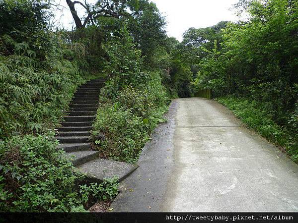 銅鑼燒.錦峰山.臥龍山.七堵臭粿仔.鐵路公園 105.JPG