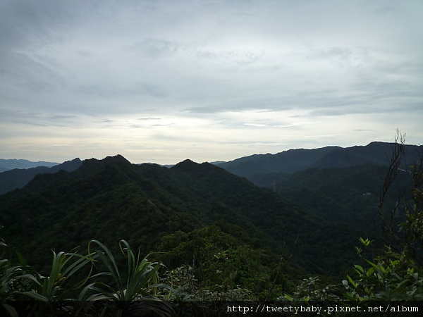 皇帝殿西峰.串空湖山.湳窟山  (15).JPG