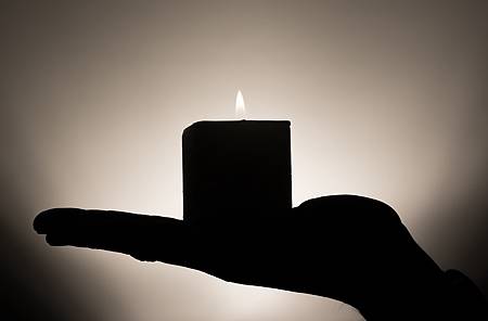 candle-335965_1280