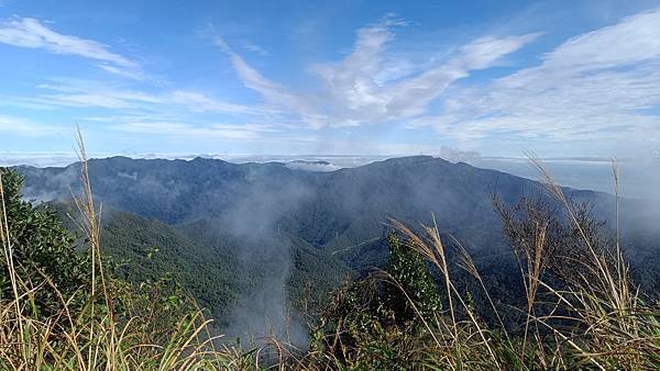 20231230 宜蘭礁溪鄉 三角崙山小百岳 抹茶山超美