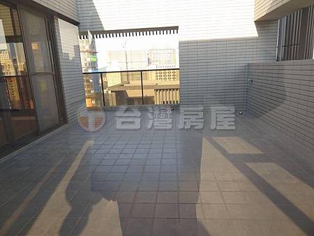 大硯32品凌頂樓中樓4.jpg 大硯32品凌頂樓中樓4.jpg