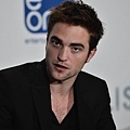 HQRobertPattinsonPressConferenceToronto38 拷貝