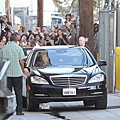 robertpattinson.hq.kimmel-14