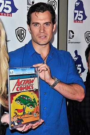 005-henry-cavill.jpg