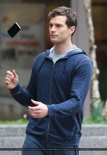 Jamie-Dornan-image-jamie-dornan-36564190-347-500.jpg