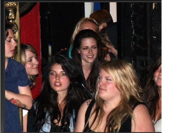 Robsten clubing_01.jpg