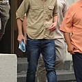 gallery_enlarged-robert-pattinson-remember-me-set-photos-07042009-03.jpg