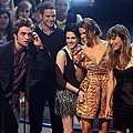 gallery_enlarged-twilight-cast-teen-choice-awards-2009-08102009-02.jpg