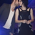 gallery_enlarged-robert-pattinson-kristen-stewart-taylor-lautner-new-moon-munich-2-photos-11142009-14.jpg