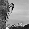 naked rock woman 18.jpg