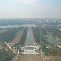 Washington monument上的view...