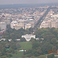 Washington monument上的view...