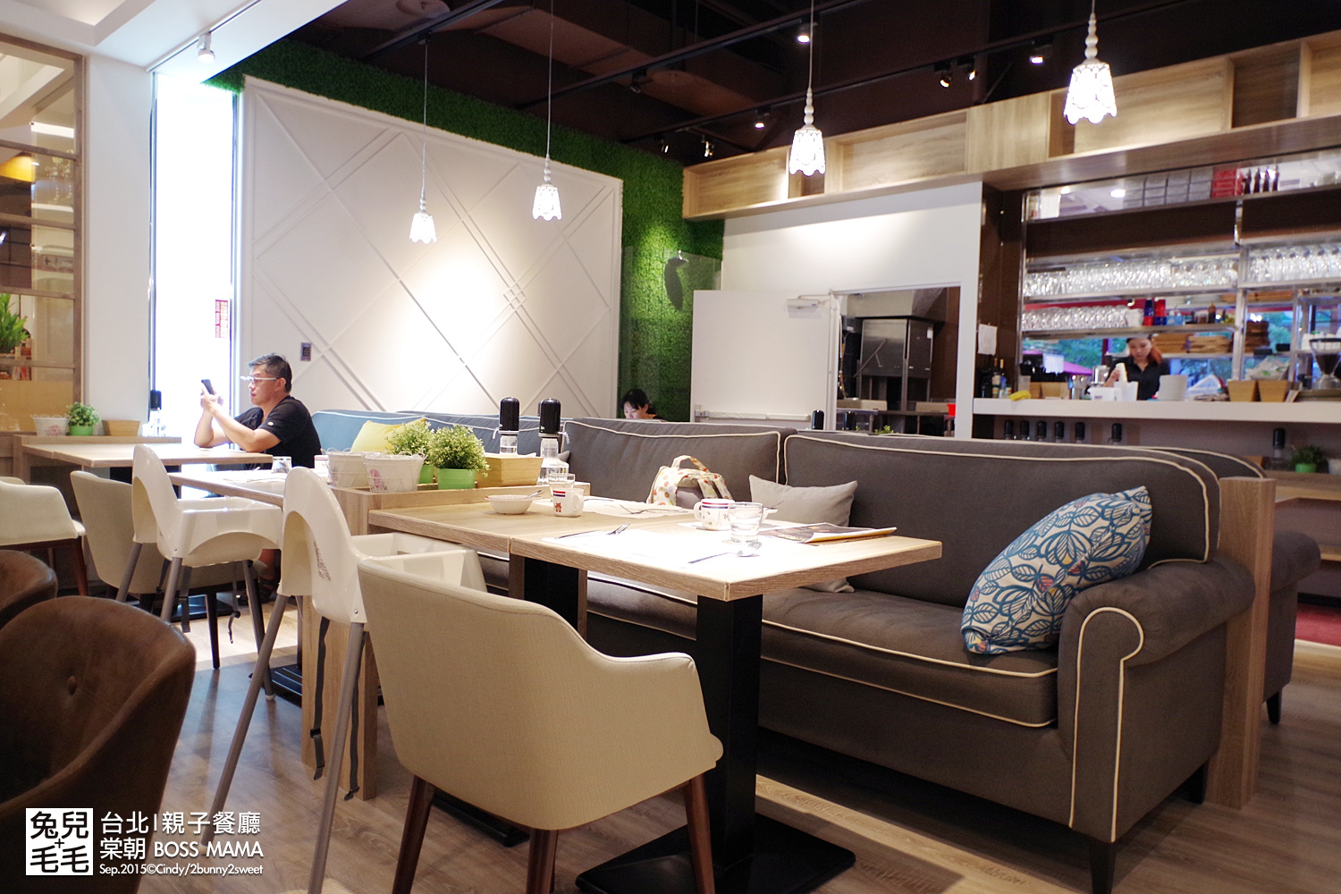 BOSS MAMA-33.jpg BOSS MAMA-33.jpg