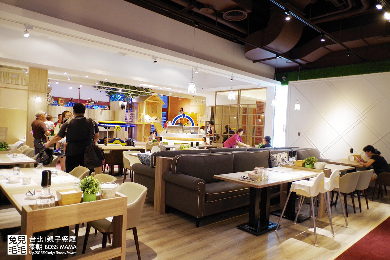 BOSS MAMA-36.jpg BOSS MAMA-36.jpg