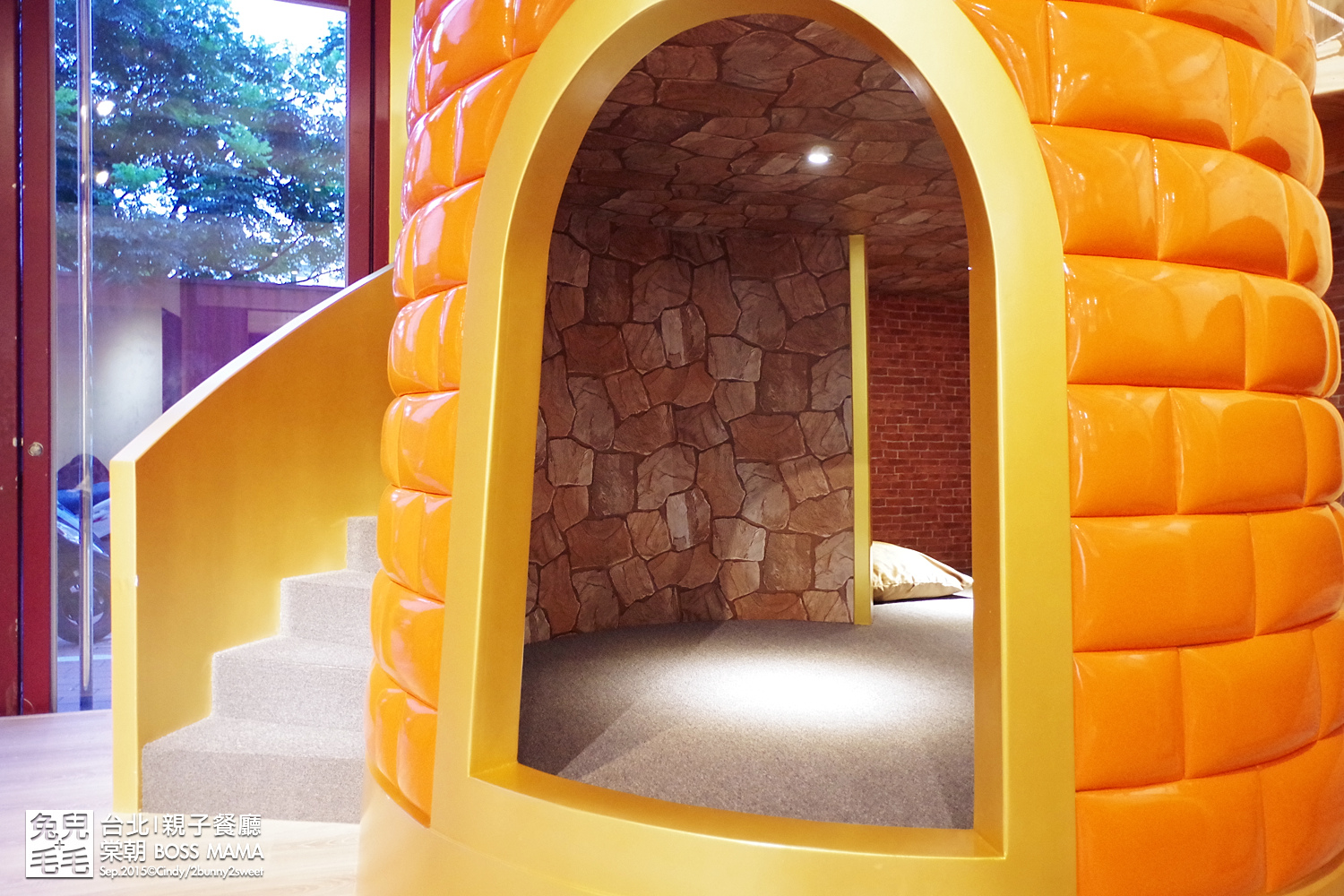 BOSS MAMA-41.jpg BOSS MAMA-41.jpg