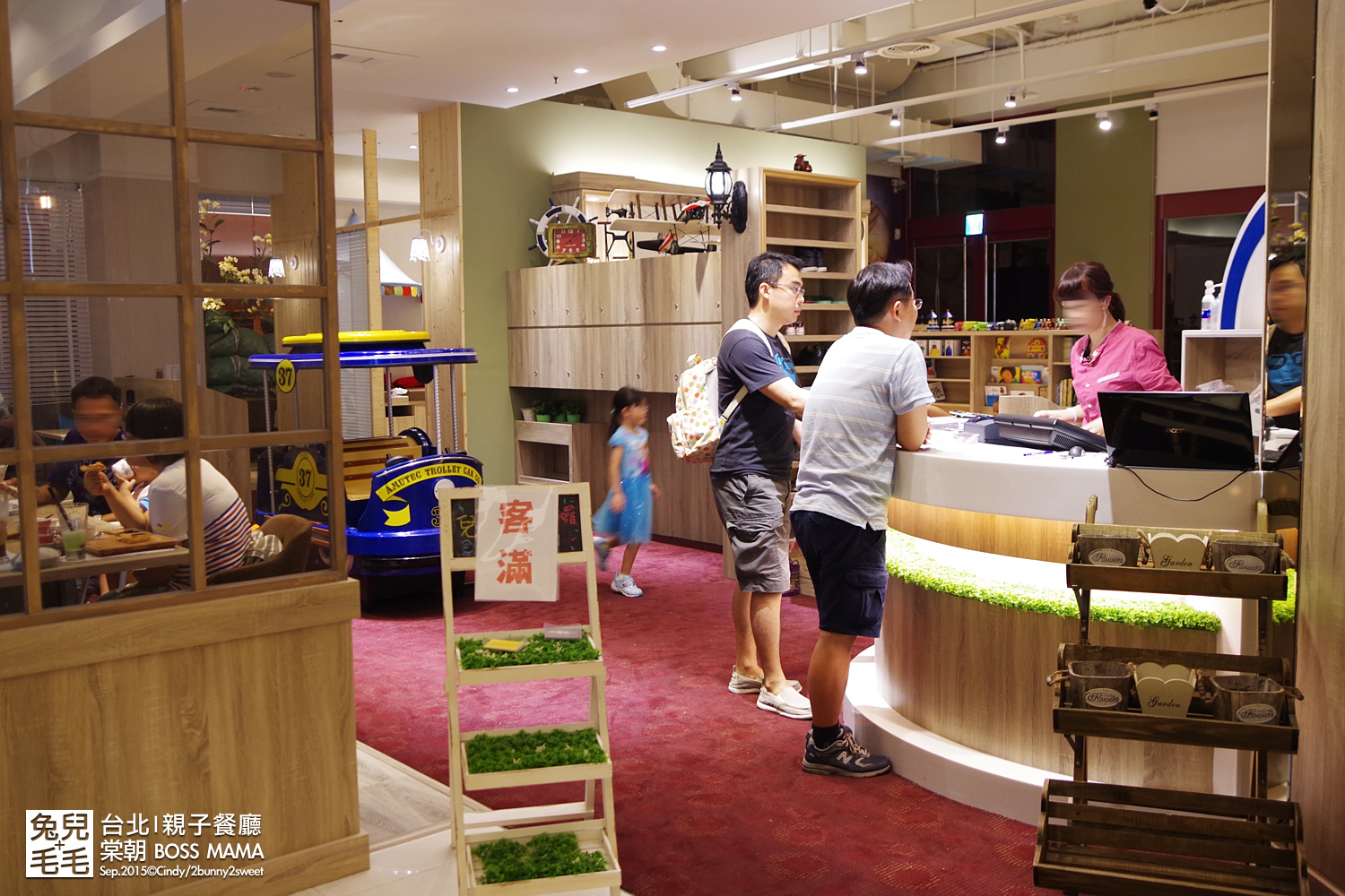 BOSS MAMA-63.jpg BOSS MAMA-63.jpg