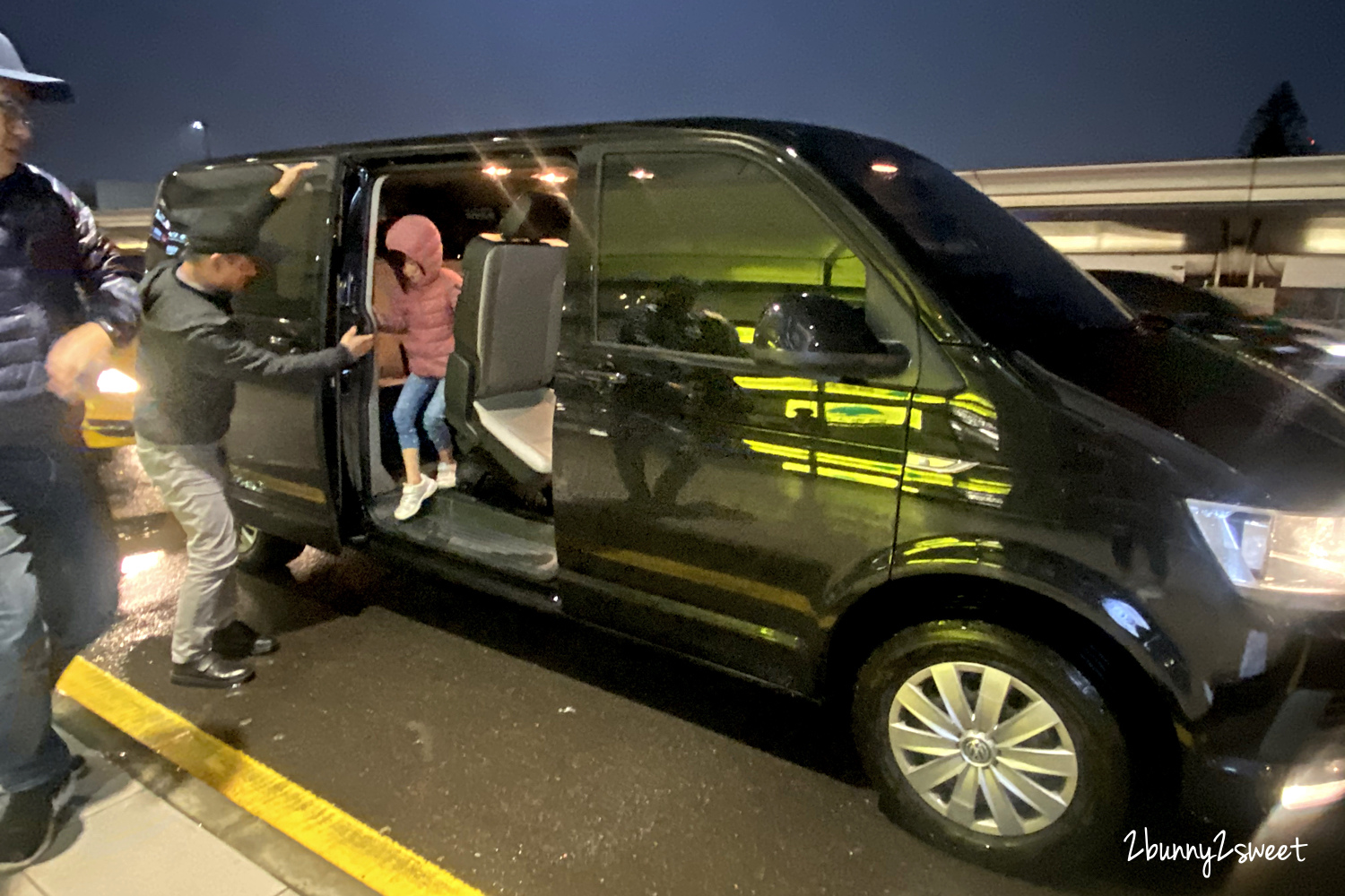 親子旅遊 好工具 漢聲租車機場接送 線上預約快速方便x 凌晨深夜不加價 價格透明x 九人 小巴寬敞舒適 機場接送最好的選擇 2019 7月第二次搭乘 2019 12月第三次搭乘