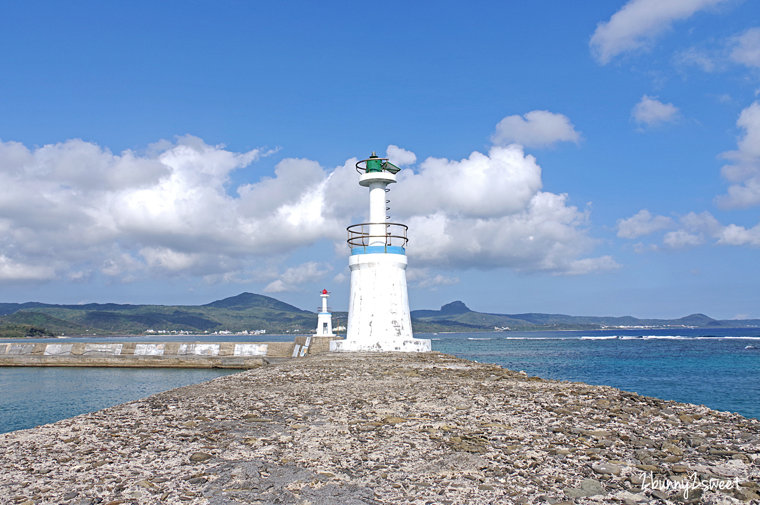 屏東墾丁親子景點 墾丁秘境海灘星砂灣 療癒漸層色海水x 燈塔堤防美拍風景x 幽靜戲沙玩水聖地 墾丁必訪 屏東墾丁親子景點 墾丁秘境海灘星砂灣 療癒漸層色海水x 燈塔堤防美拍風景x 幽靜戲沙玩水聖地 墾丁必訪