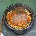 hot-and-sour-dumpling-soup19.JPG