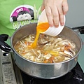 hot-and-sour-dumpling-soup47.JPG