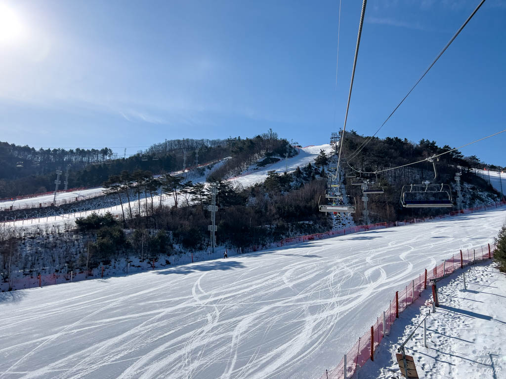 Alpensia_搭2號吊椅上去_韓國滑雪_TwoStory滑雪團.jpg
