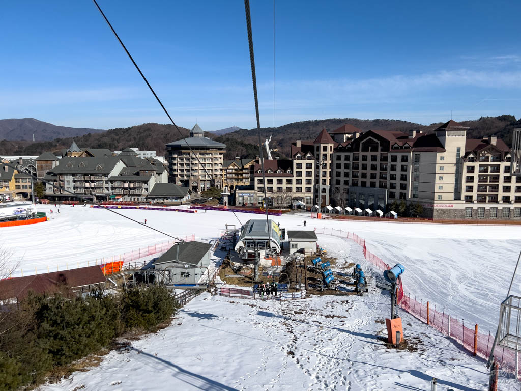 Alpensia_2號吊椅_韓國滑雪_TwoStory滑雪團.jpg