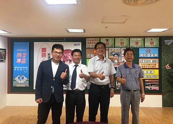 0714006遠百講座學防疫.jpg 0714006遠百講座學防疫.jpg