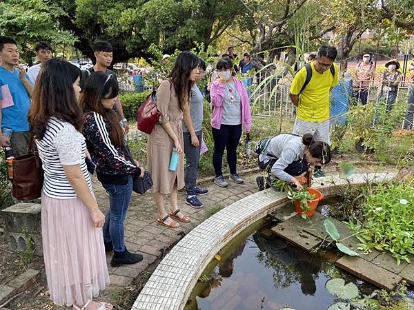 1023031校園登革熱.jpg