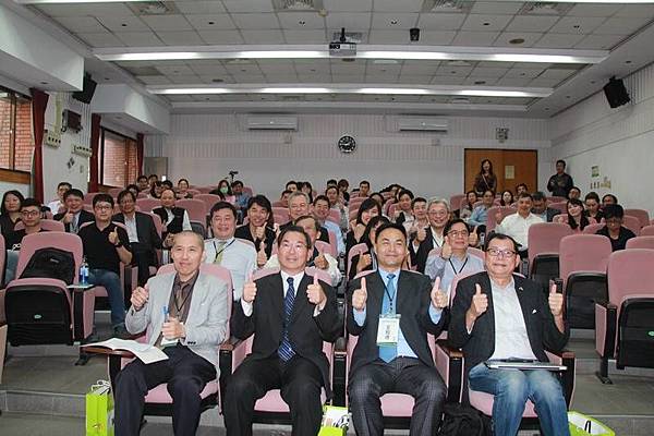 0107026共享運具論壇.jpg 0107026共享運具論壇.jpg