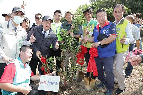 1129003台灣原生植物.jpg