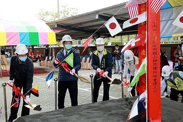 0324015隆田國小靜思樓重建.jpg