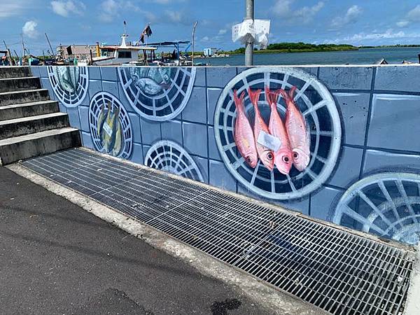 0713037青山漁港彩繪.jpg 0713037青山漁港彩繪.jpg