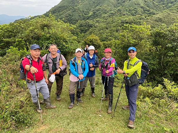 LINE_ALBUM_2022417雪山尾稜與草嶺古道！_220418_83.jpg