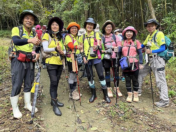 新竹縣五峰鄉。鵝公髻山。台灣小百岳