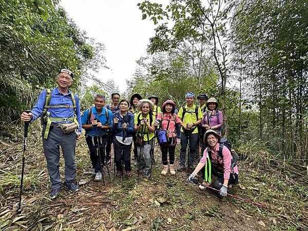 新竹縣五峰鄉。鵝公髻山。台灣小百岳