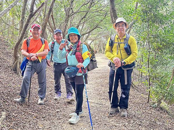 台中。大肚萬里長城步道。環狀路線健行