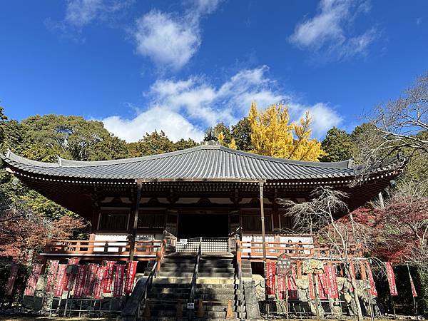 京都賞楓。醍醐寺楓情無限美。上醍醐。弁天池