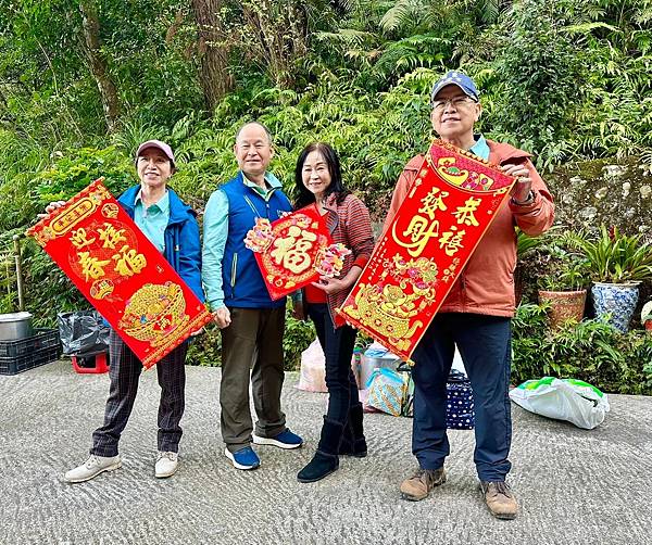 大溪區大艽芎土地公新春團拜。溪州山健行