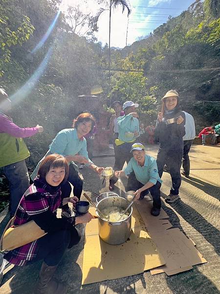 大溪區大艽芎土地公新春團拜。溪州山健行